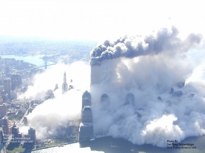  11 سبتمبر  غزوة مانهاتن  صور لم تراها من قبل نوفمبر13 /2011 Gjs-wtc009-870x652