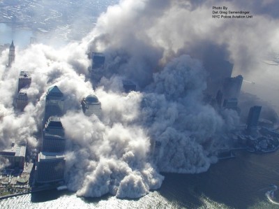  11 سبتمبر  غزوة مانهاتن  صور لم تراها من قبل نوفمبر13 /2011 Gjs-wtc037-870x652